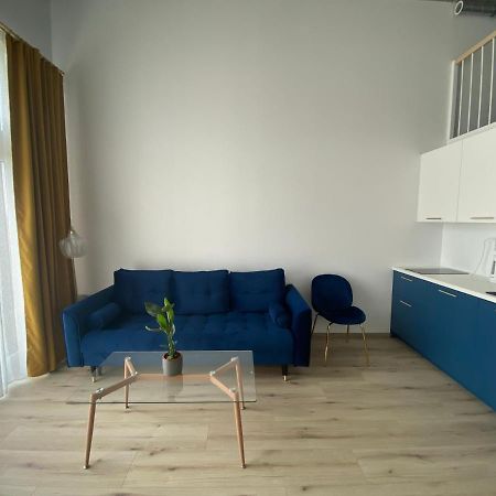 Apartament Wroclaw-Lotnisko Buitenkant foto