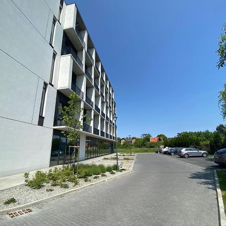 Apartament Wroclaw-Lotnisko Buitenkant foto