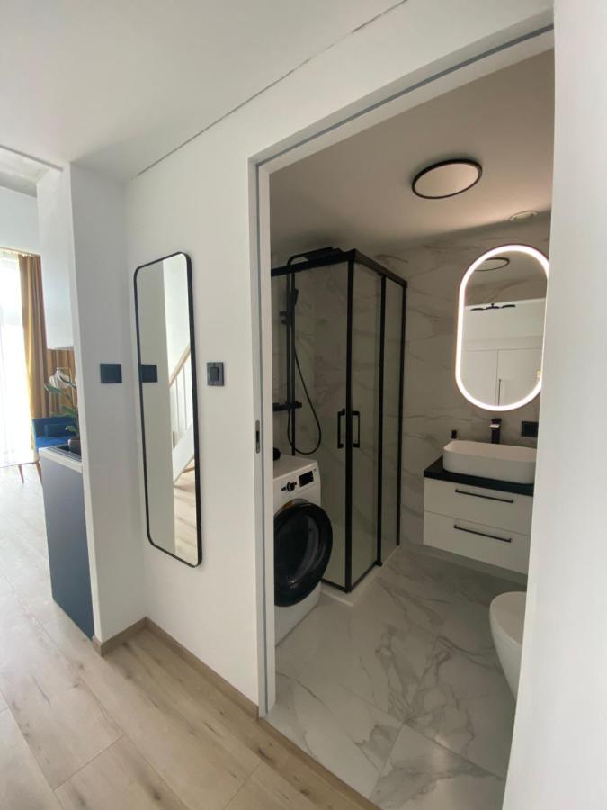 Apartament Wroclaw-Lotnisko Buitenkant foto