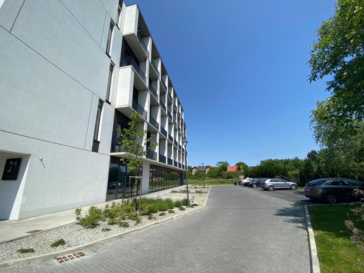 Apartament Wroclaw-Lotnisko Buitenkant foto
